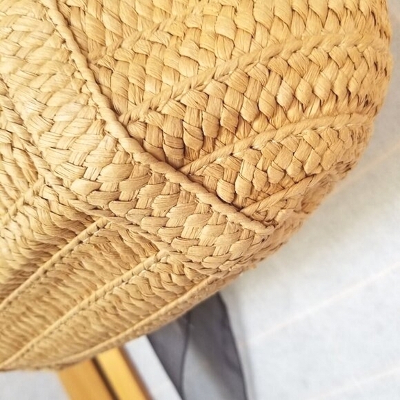 Draper James Woven Tan Shoulder Bag with Black Accent - Picture 5 of 9